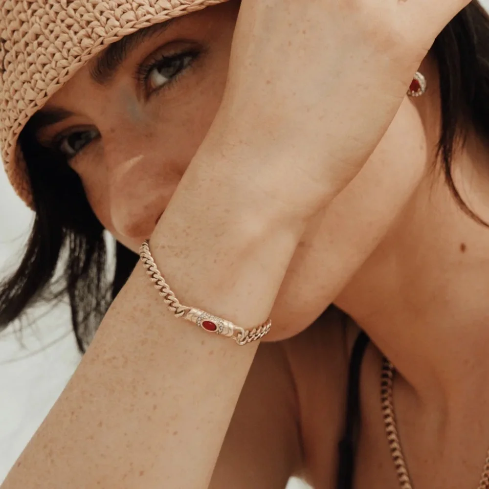 Raena- Bella bracelet with Red stone - Picture 7 of 13